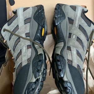 Merrell Moab 2 Vent Men’s Walnut US 11.5 UK 11 Never used!